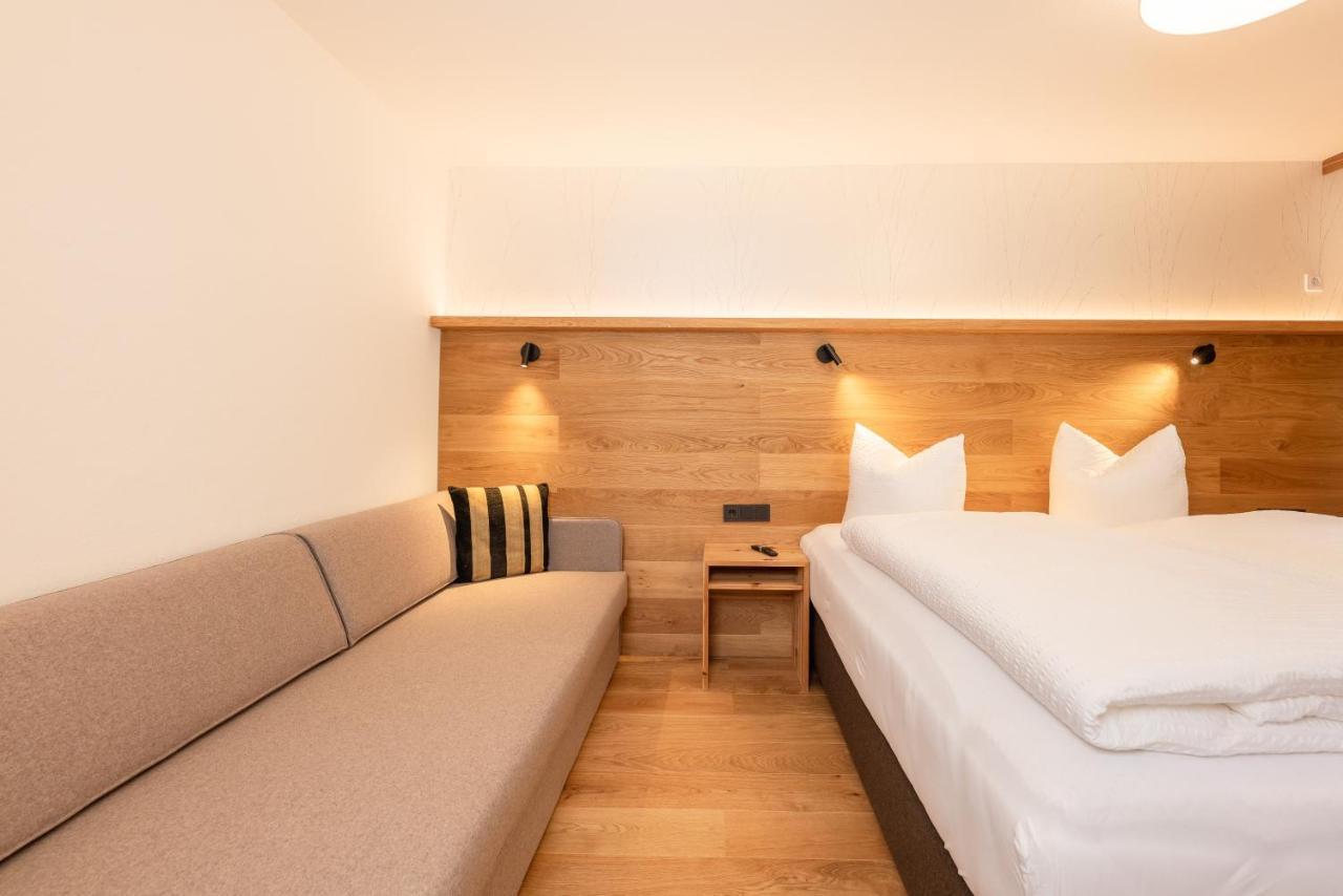 Pension Gulla - Ferienhaus Appartements B&B Нойщифт им Щубайтал Екстериор снимка