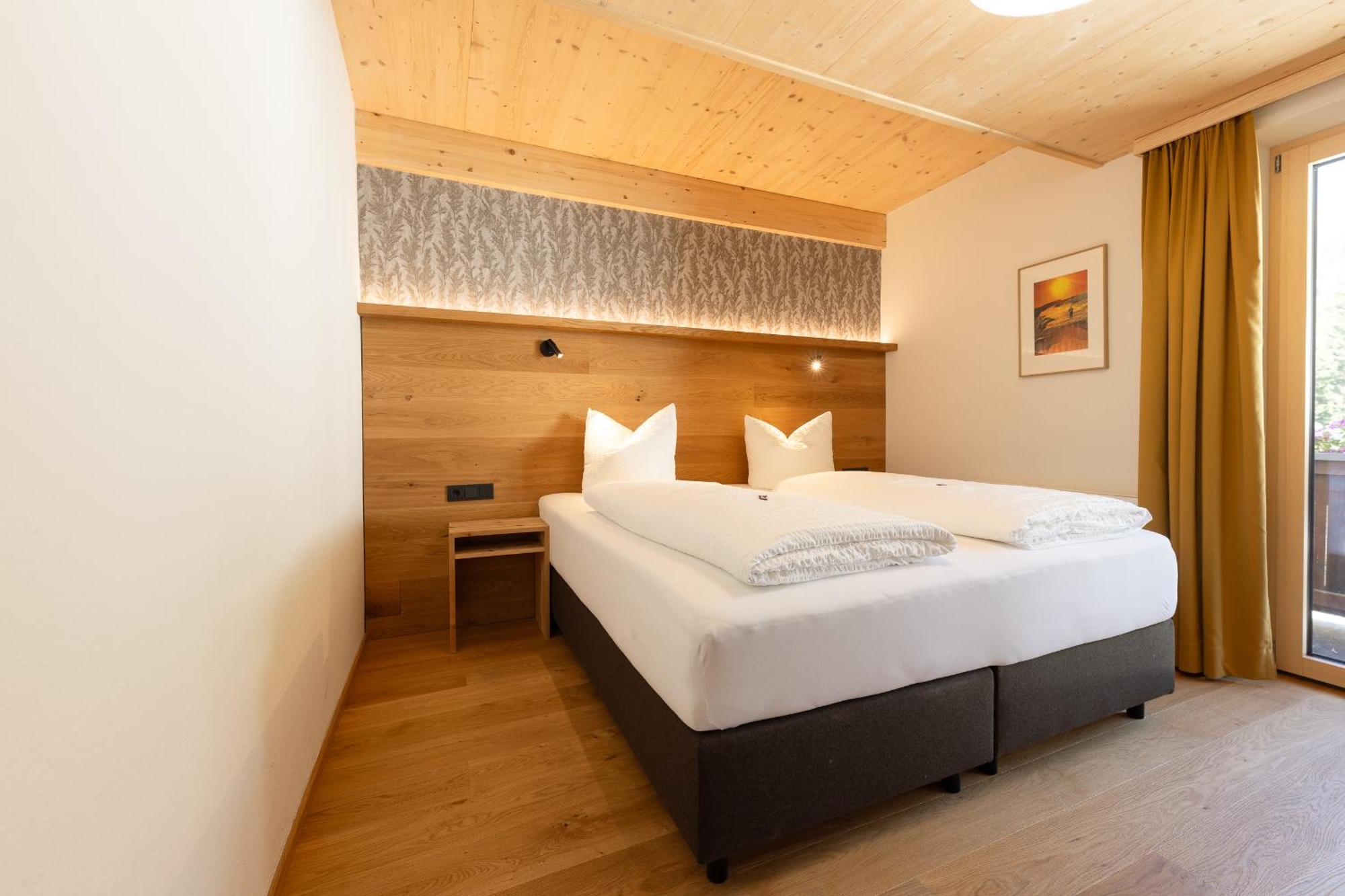 Pension Gulla - Ferienhaus Appartements B&B Нойщифт им Щубайтал Екстериор снимка